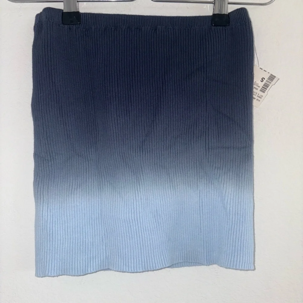 Ombré Knit Mini Skirt